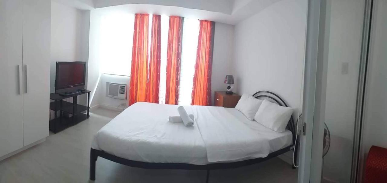 Azure C2 Balcony Wifi Near Mall Airport Multiple Units Paranaque City Exterior foto