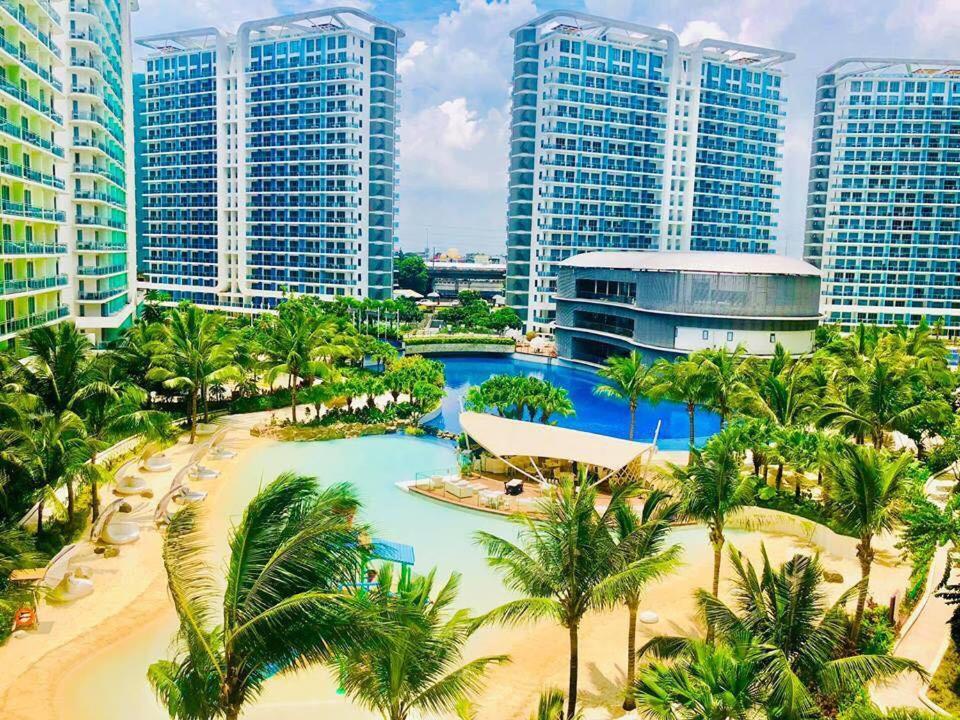 Azure C2 Balcony Wifi Near Mall Airport Multiple Units Paranaque City Exterior foto